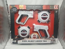 FAO Schwarz Dual Blast Laser Tag Set 2-Players Christmas Or Birthday Gift NIB