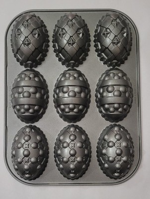 Nordic Ware Cast Aluminum Egg Muffin Pan 9 Cakelets Spring / Easter, 3 Designs