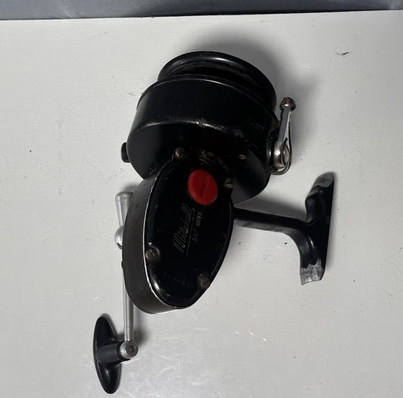 Carrete giratorio de agua salada Garcia Mitchell 302 de colección - COMO ESTÁ Foto 4 de 4