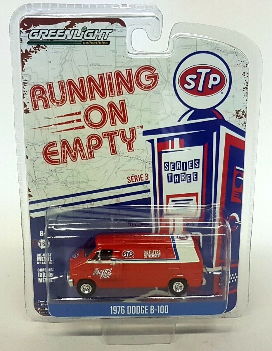 Greenlight 1/64 1967 Dodge B-100 STP Van Racers Edge Diecast Model Car