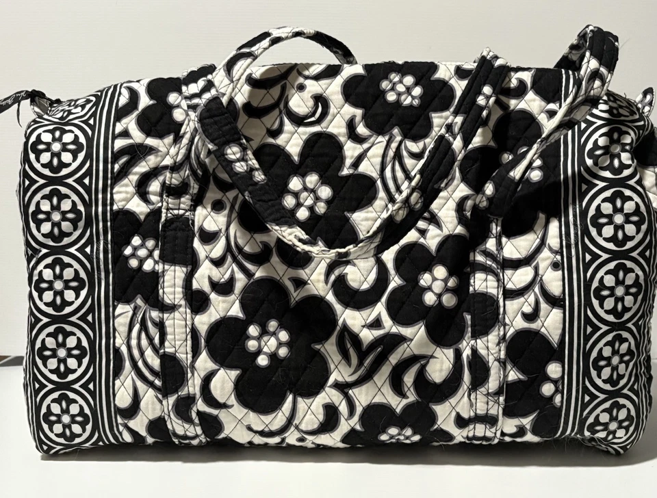 Patrón retirado: Bolso de viaje de hombro de lona grande Vera Bradley - Día y noche Foto 2 de 4