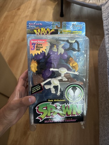 Mcfarlane Toys The Maxx FAO Schwarz  Exclusive w 3 Extra Bonus ISZ Sealed
