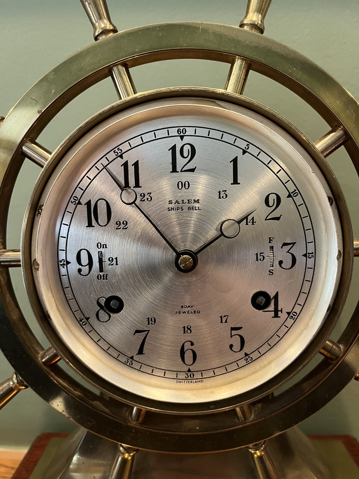 Salem Ships Bell Brass Clock Ship’s Wheel / Stand 8 Day Jeweled Running eBay