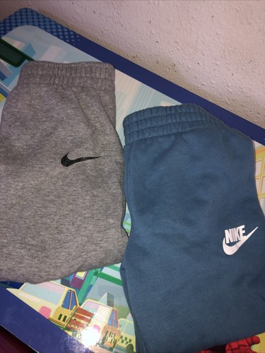 Boy Nike Sweats Size 4