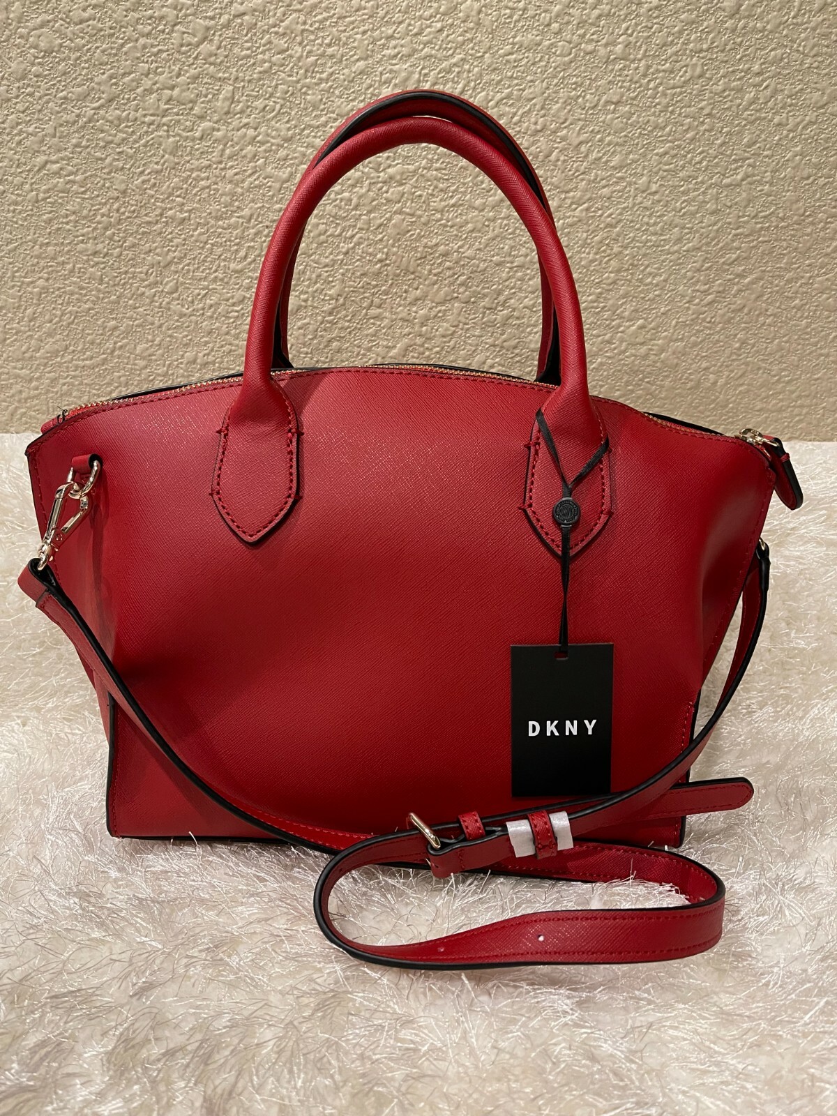 dkny red sling bag