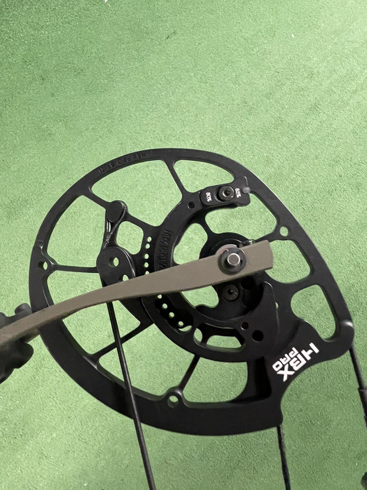 NEW Hoyt VTM 34 Wilderness Right Hand 60 2631" Compound Bow eBay