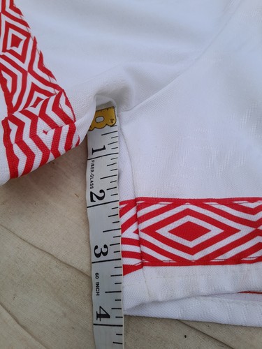 Vintage Umbro Sevilla FC Home 1994 95 Football Shirt Boys 10 White Red - Picture 13 of 13