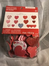 VALENTINE  s Day Foam Stickers NEW Red Pink Purple Hearts Craft DIY Art Fun Party