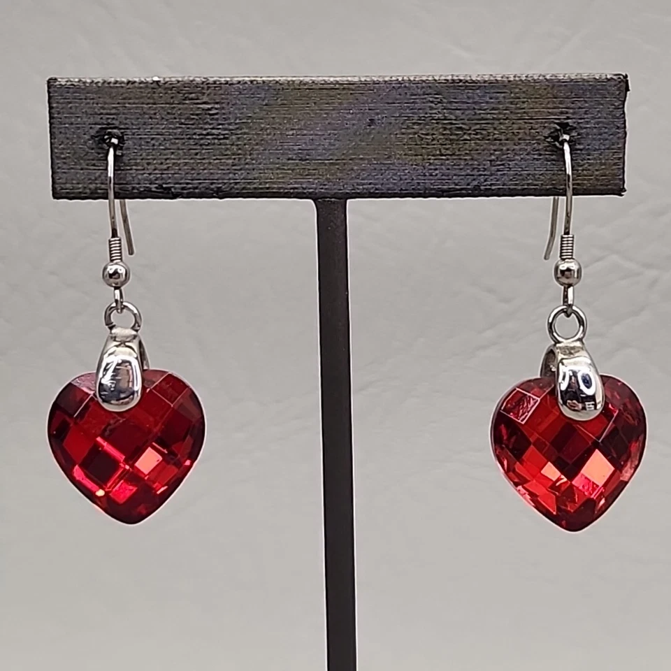 Heart Necklace Earrings Set Red Glass Faceted Dangle Stainless Steel 316L JTV - Image 4 of 4