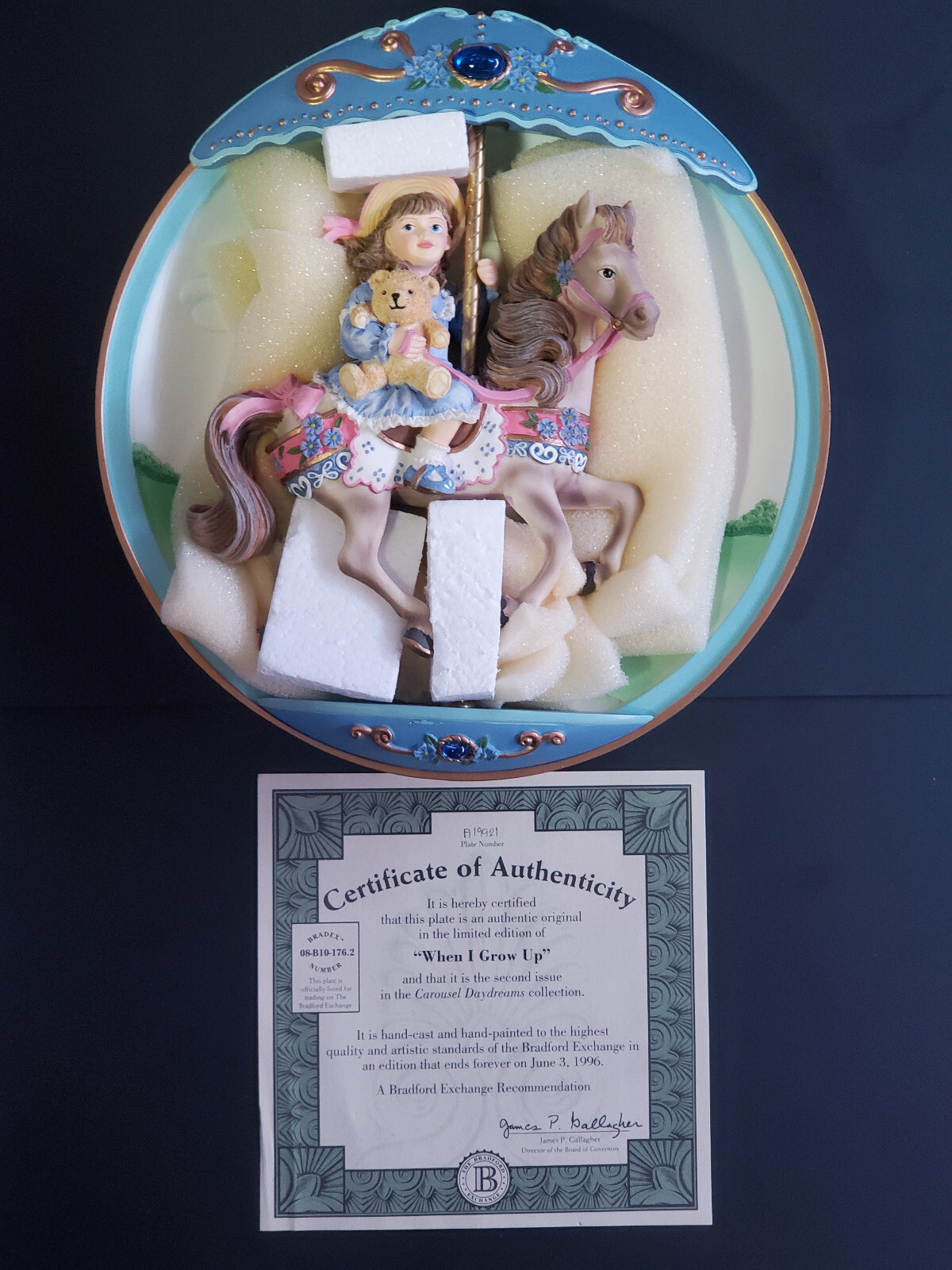 Bradford Exchange Carousel Daydreams “When I Grow Up” Musical Wall Plate 1994