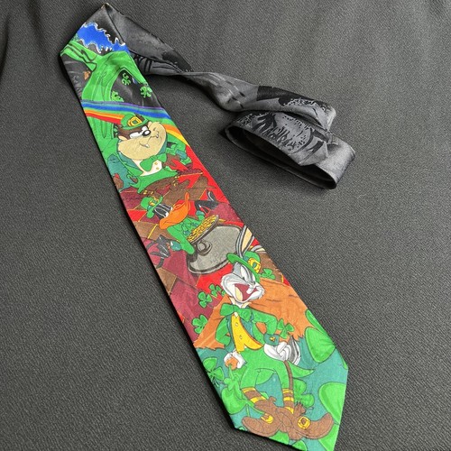 Vintage St Patrick’s Looney Tunes Necktie 1994 Taz Bugs Bunny Daffy Duck