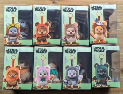 ［限定］ Ewoks Cosbi Plush Keychain SP Color Hot Toys Cosbi Ewoks Wicket SP Color Plush Keychain Star