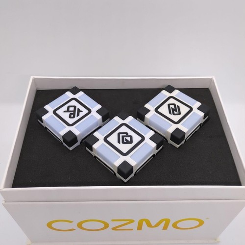 Takara Tomy COZMO Anki Robot Charger Cubes Learning Smart Toy Used - 第 6/9 張圖片