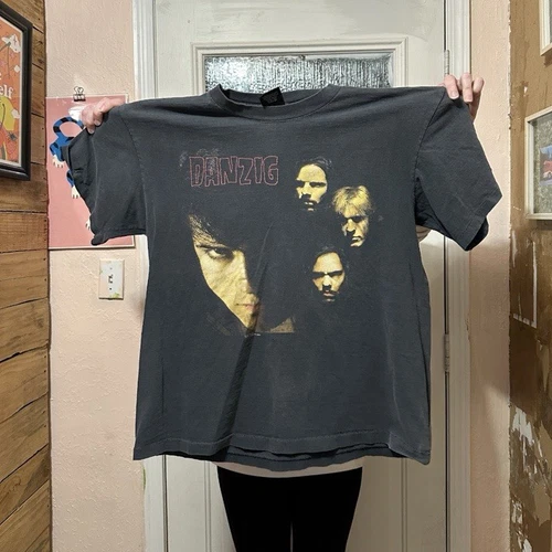 Giant Danzig Black Graphic Print Cotton T-Shirt XL Vintage 1 1990s vintage concert t-shirt, vintage, size XL, single stitch, B+ condition