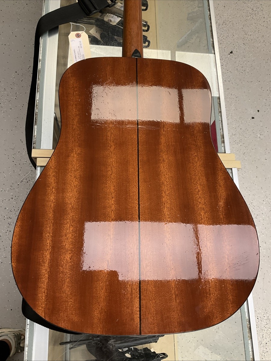 Fender DG8S NATURAL Dreadnought Acoustic Guitar Right-Handed