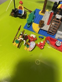 Lego Pirates Treasure Chest (1788) Rare Set - 98% Complete w/ Minifigures 1995