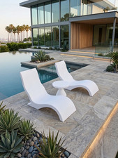 Upright Modern Pool Ledge Loungers