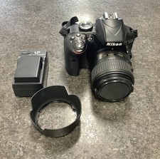 NIKON D3300 24.2MP DSLR CAMERA W/NIKON DX VR AF-S 18-55MM LENS QCP006286