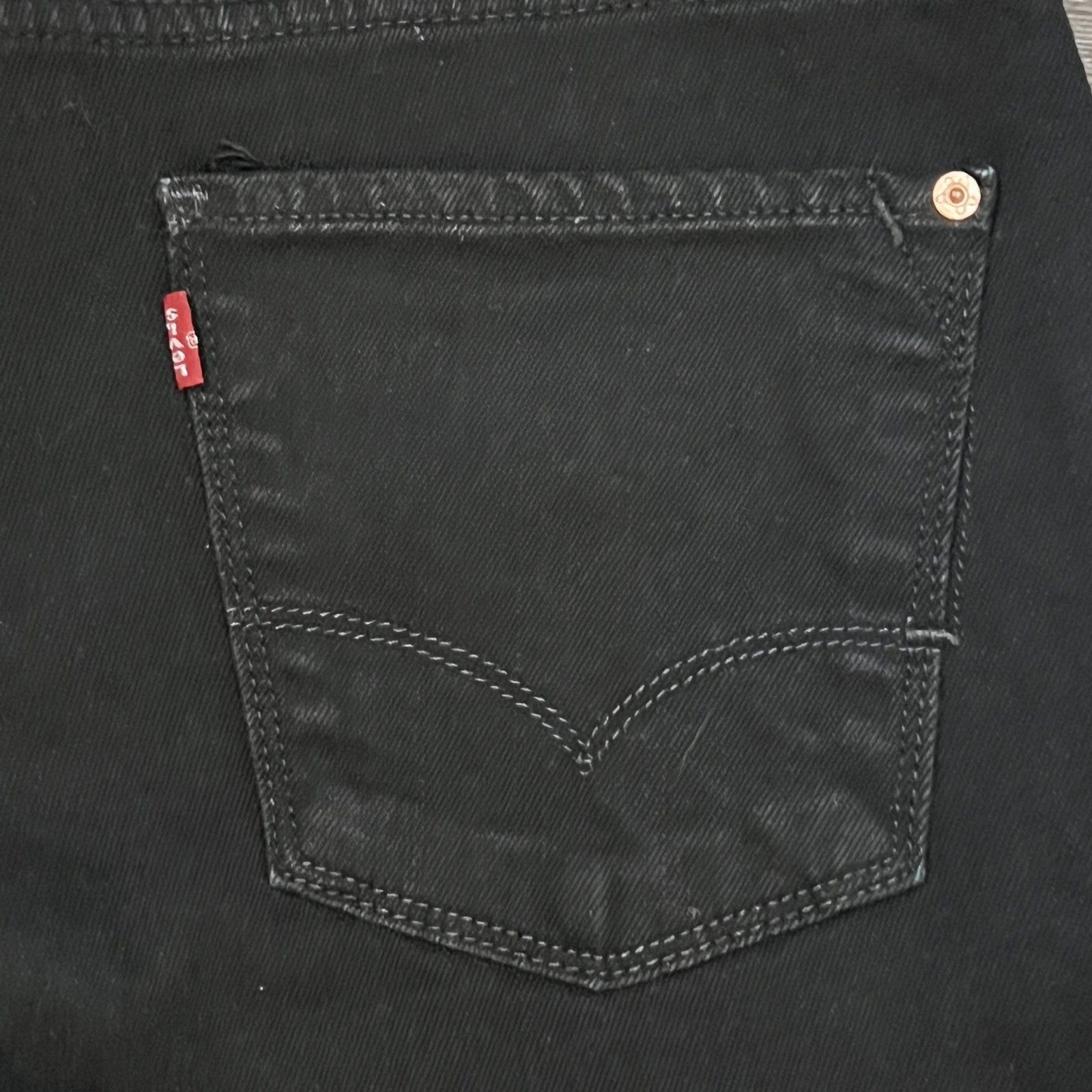 Rare Premium Line Vintage Y2K Levi’s Red Slim Straight Jeans Black W32 L32 image 9