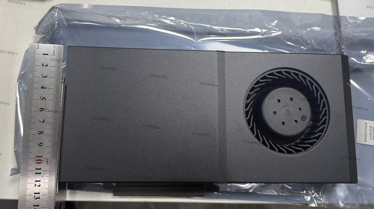 New NVIDIA GeForce RTX 5090 32GB GPU GDDR7 2SLOT Turbo Graphics Card for AI