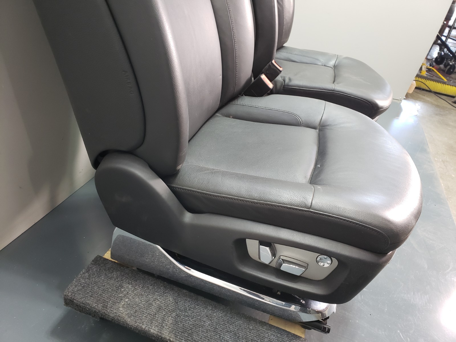 Rolls-Royce Ghost 2010-2014 Front Right Seats Set Black