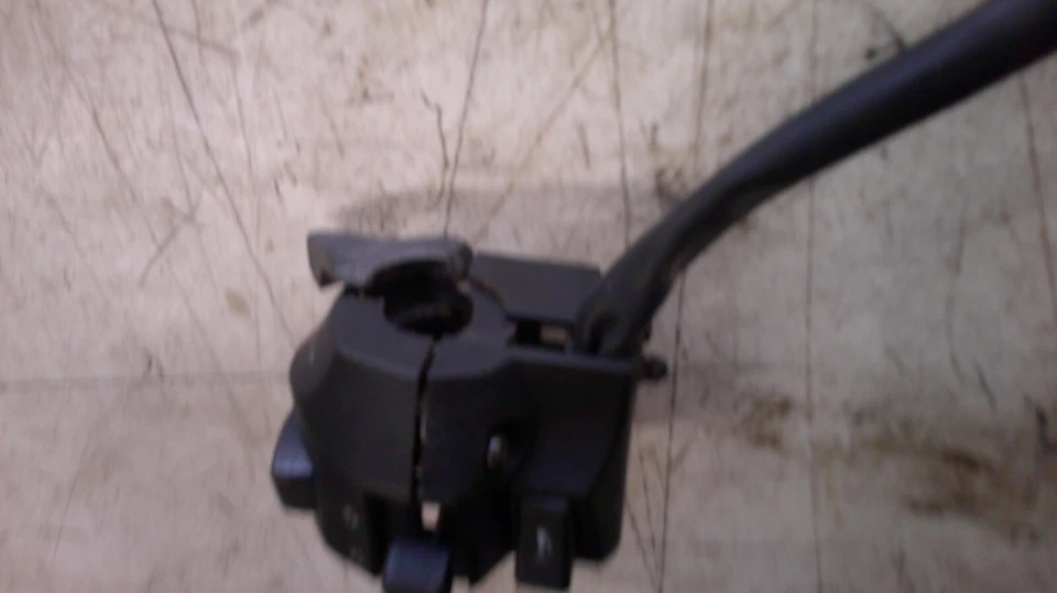 Hyosung 650 gv650 Aquila 2005-2008 manillar delantero izquierdo controles interruptores giro Foto 4 de 4