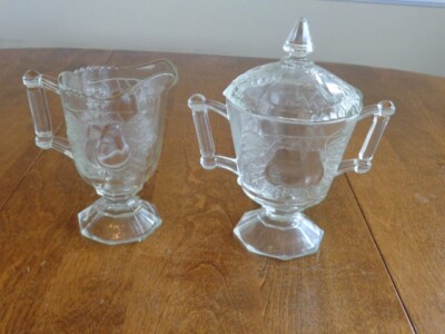 JEANNETTE BALTIMORE PEAR CLEAR CREAMER AND SUGAR BOWL W/LID