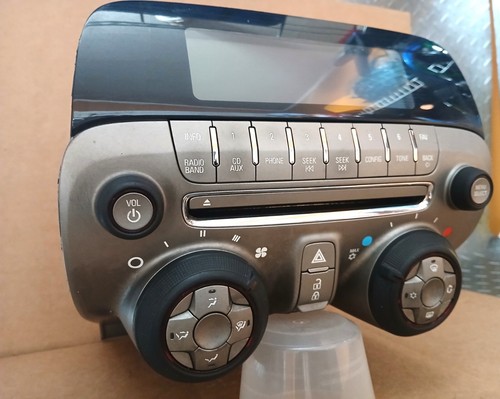 2010 - 2015 OEM Chevrolet Camaro Radio Audio FM AM Climate Control Assembly - Picture 3 of 9