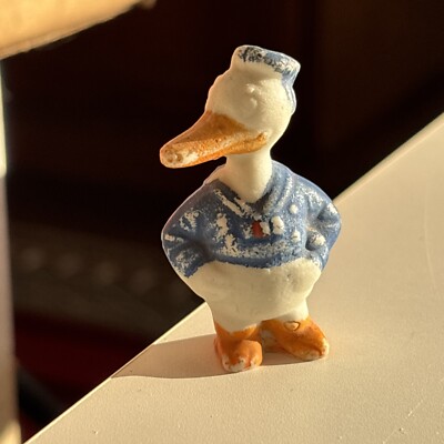 Vintage Walt Disney's Donald Duck 1 3/4