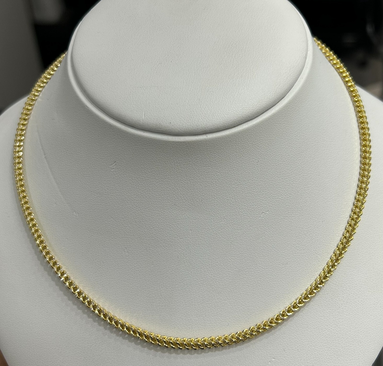 Picture 1 of 4