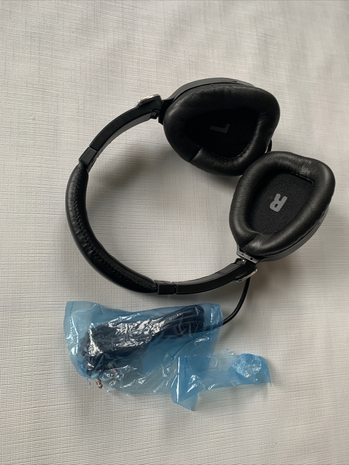 LSTN For Delta InFlight Zebra Wood Noise Canceling Headphones New eBay