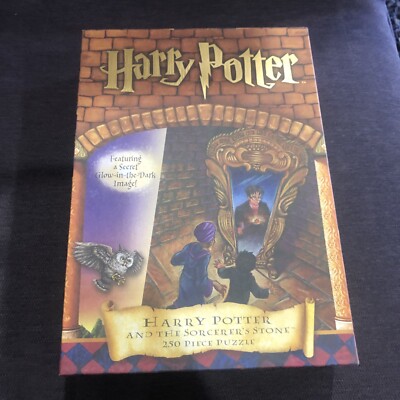 Vintage 2000 Harry Potter & Sorcerer's Stone Glow In The Dark Puzzle 250 Piece