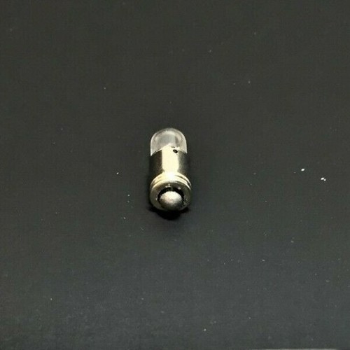 (1x) 2530 - 5.9V 6.53A RP-11 Miniature Bulbs - Double Contact Prefocus Base C-2V - Picture 2 of 2