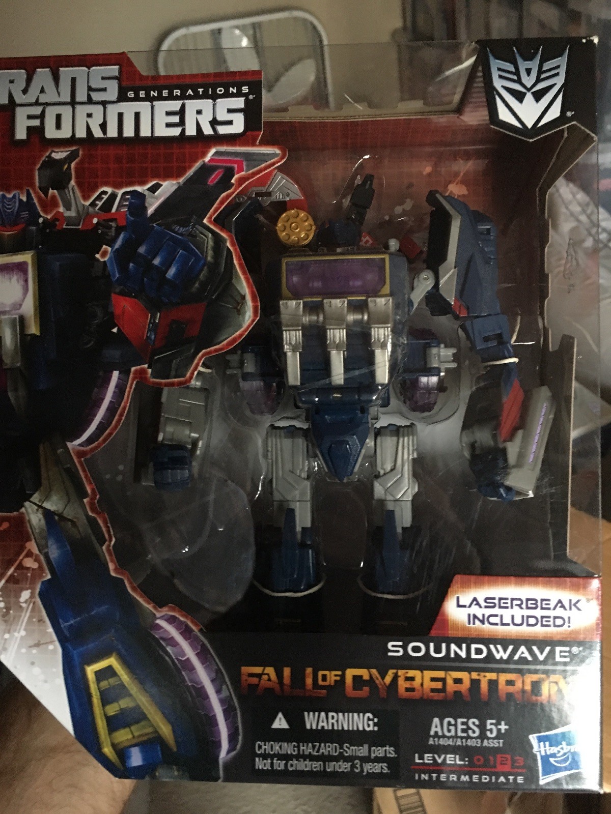Hasbro Generations Cybertron Soundwave Transformers Action Figure Hasbro Generations Cybertron Soundwave Transformers Action Figure