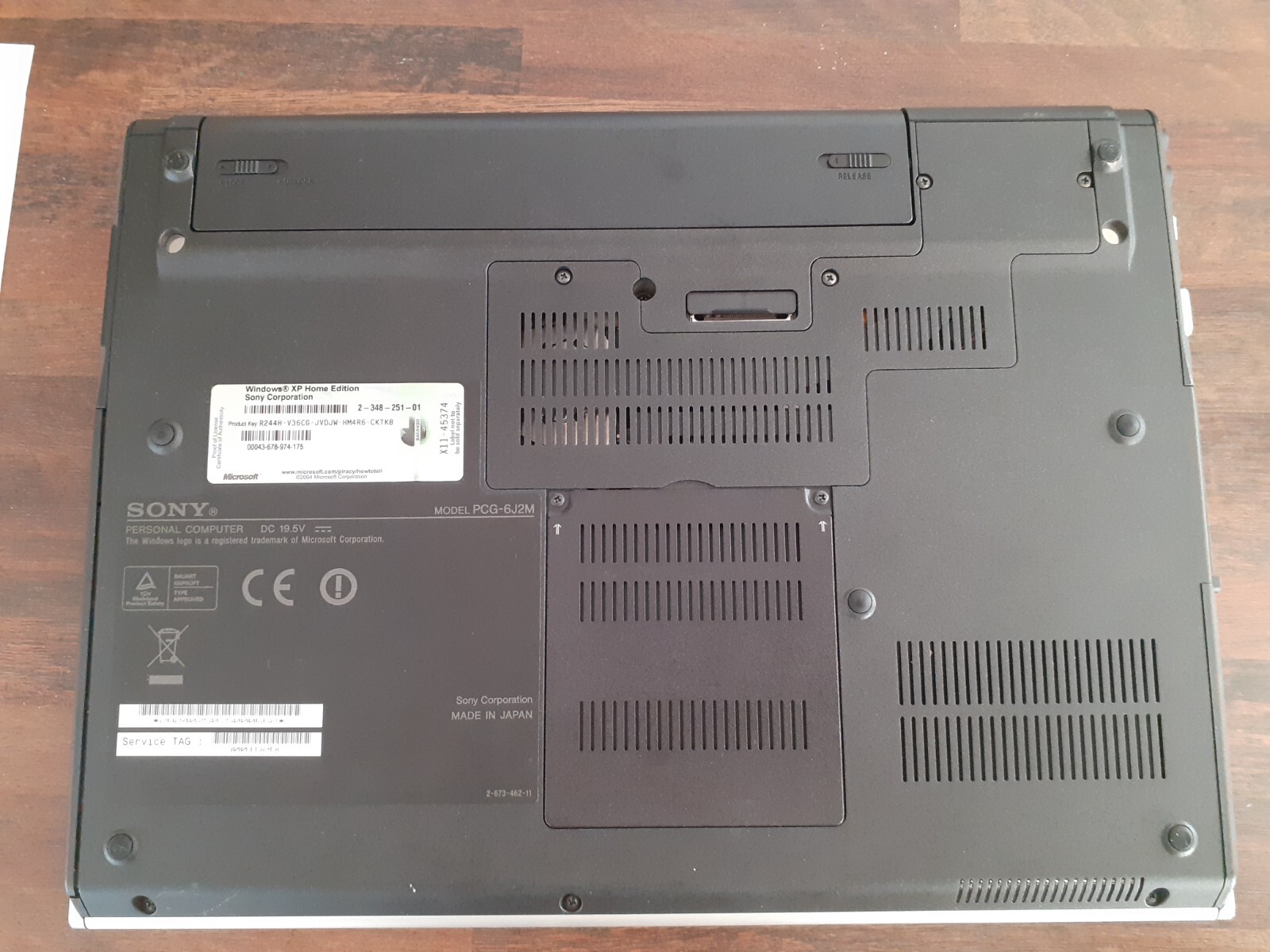 VINTAGE SONY VAIO LAPTOP WINDOWS XP WORKING WITH CHARGER [CH] eBay