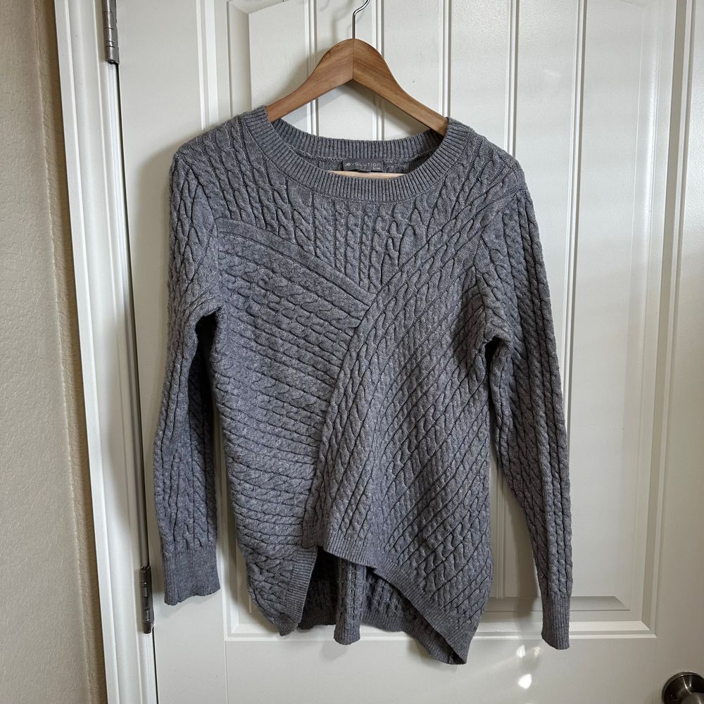 Evolution Gray Cable Knit Asymmetrical Sweater Mo… - image 2