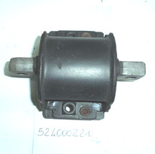 Support moteur Mercedes 210