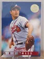 1995 Fleer Ultra - Greg Maddux #129 Gold Medallion Edition