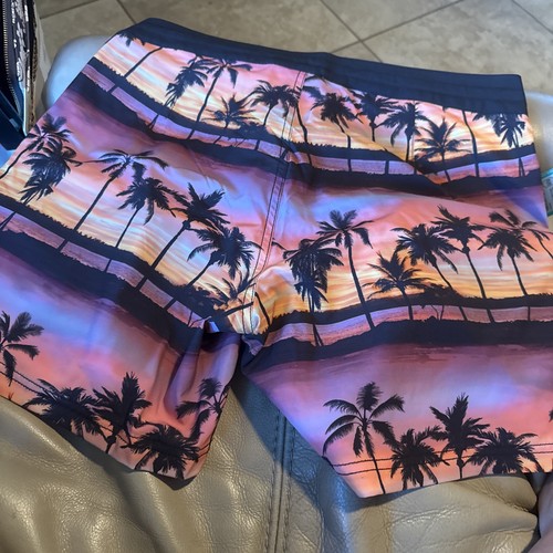 SeaDoo Classic 6” Boardshorts Ladies Medium Palm Trees Beach NWT Swim Trunks - Picture 7 of 8