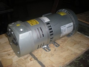 Gast 1023-101Q-G279 Rotary Vane Vacuum Pump - 3PH - 3/4 HP - Tests OK - #1