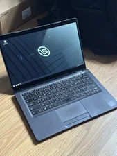 Dell Latitude 5300 2-in-1 FHD Intel Core i5, 256GB SSD, 16GB DDR4 Linux Mint