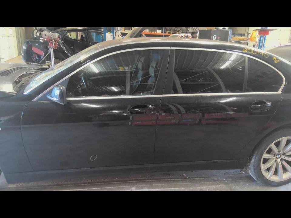 Radiator Fits 06-08 BMW 750i 686912 Foto 3 de 4