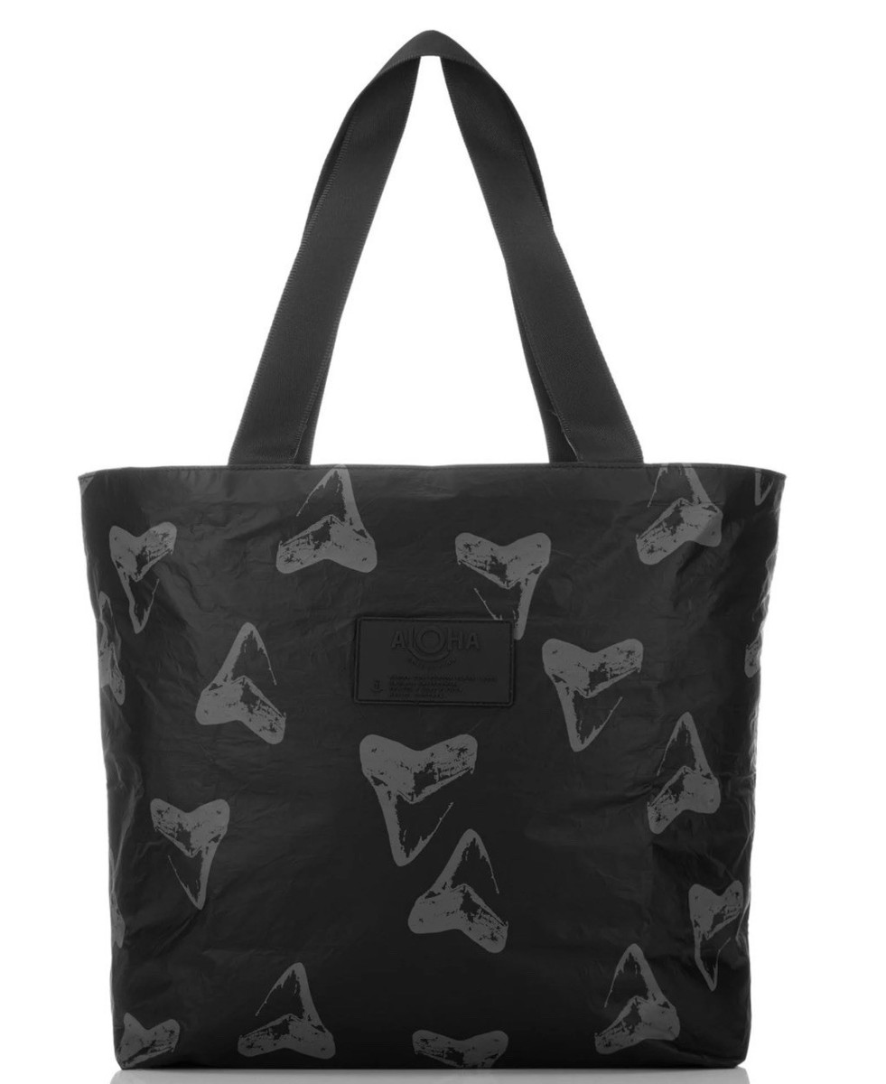 Aloha Collection Aumakua Day Tripper Charcoal On Black New Bag