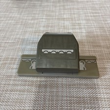 Stampin' Up Scallop Trim Border Edge, Slim Design Paper Punch, Locking, RETIRED