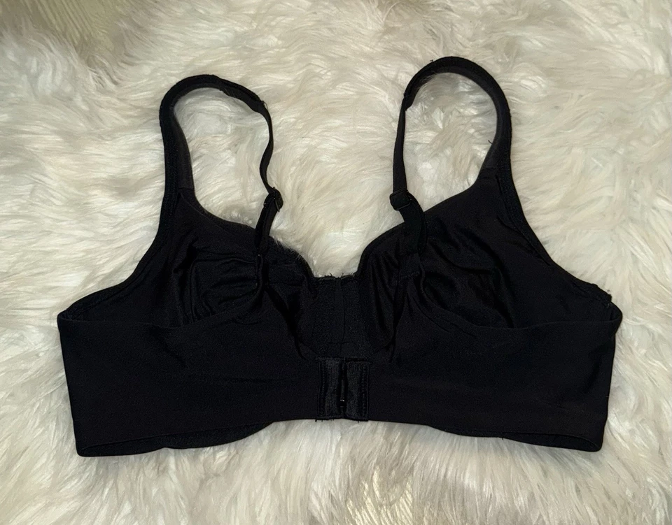 Sujetador con aros minimizador de encaje Olga GH5192R sin forro estampado animal para mujer 38C negro Foto 4 de 4