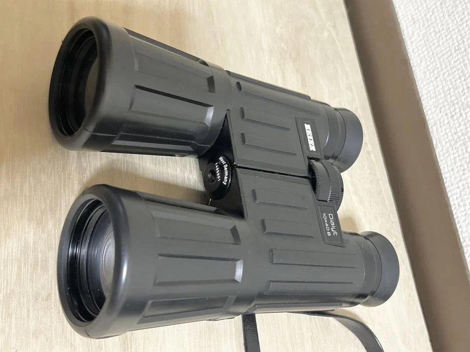 Binoculares Zeiss Dialyt 10x40B recubiertos de fase Alemania Occidental ópticos de colección Foto 3 de 4
