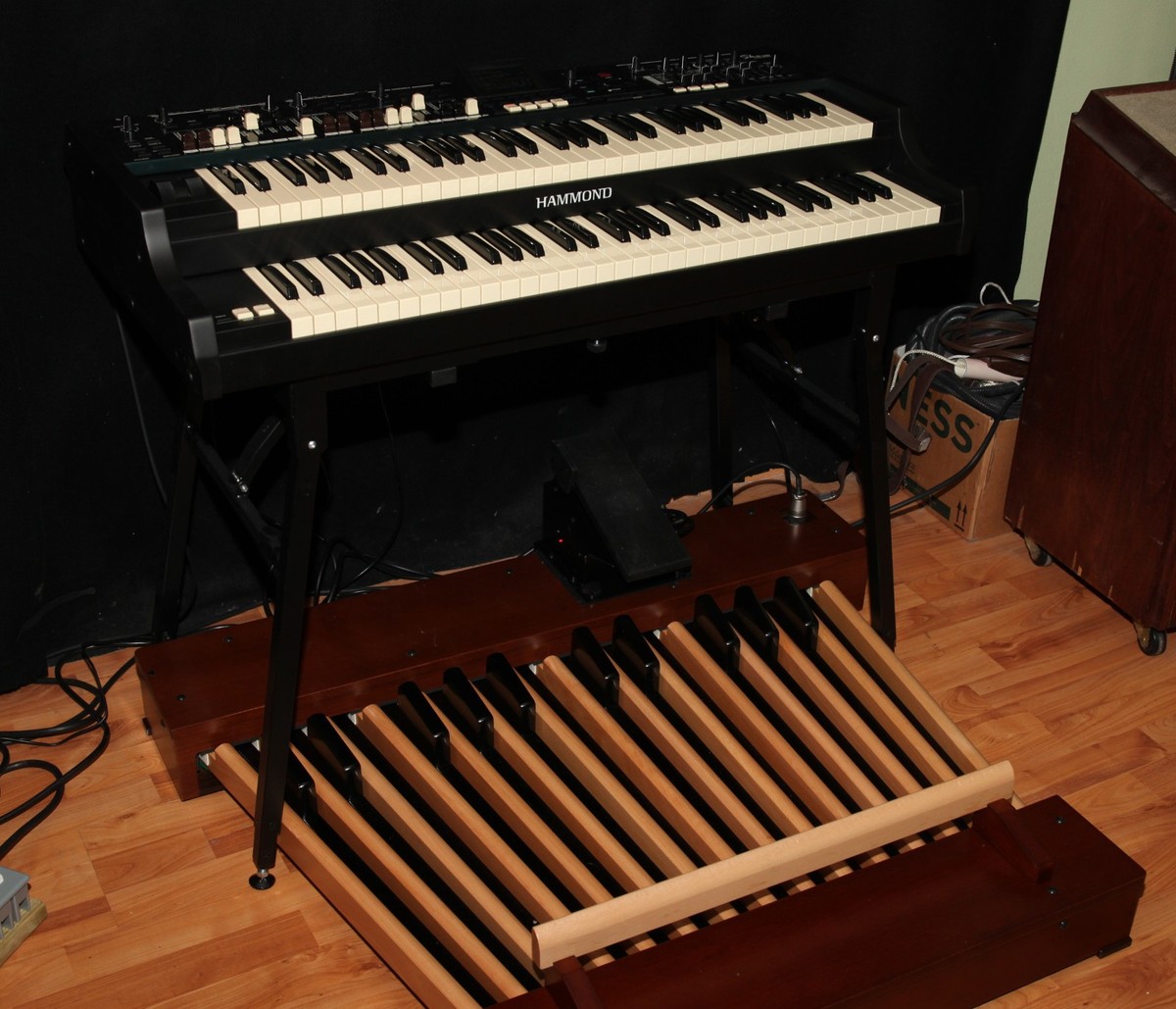 【美品中古】ハモンド SKX-PRO Hammond SKX PRO Organ + XPK-250W Pedal + Leslie 3300P Rotary