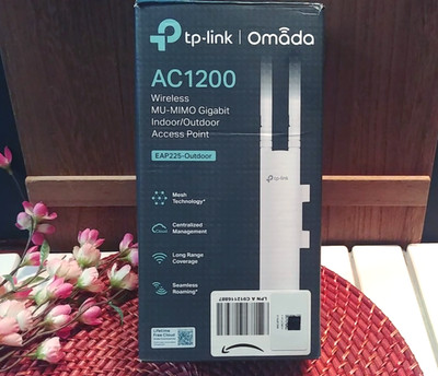 TP-Link EAP225-Outdoor | Omada AC1200 Wireless Gigabit Outdoor Access Point