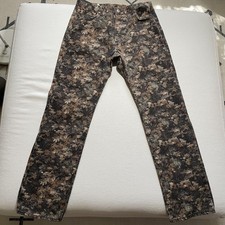 Levi's Premium 501 '93 Jeans Mens Fits 32x32 Camo Woodland Leaf Print Button Fly