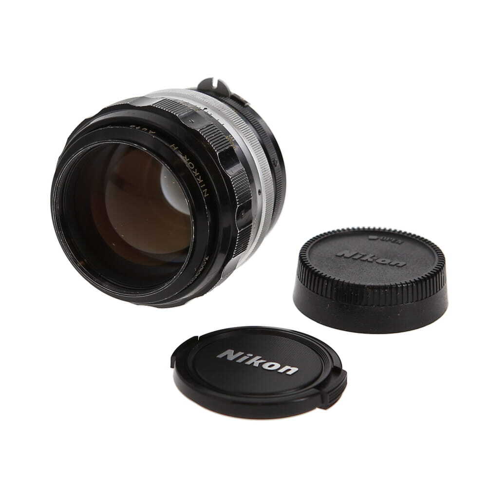 Nikon 85mm f/1.8 NIKKOR-H Auto AI'D Manual Focus Lens {52} with